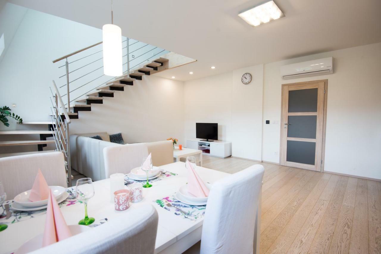 Spa Apartments Bulharska 카를로비바리 외부 사진
