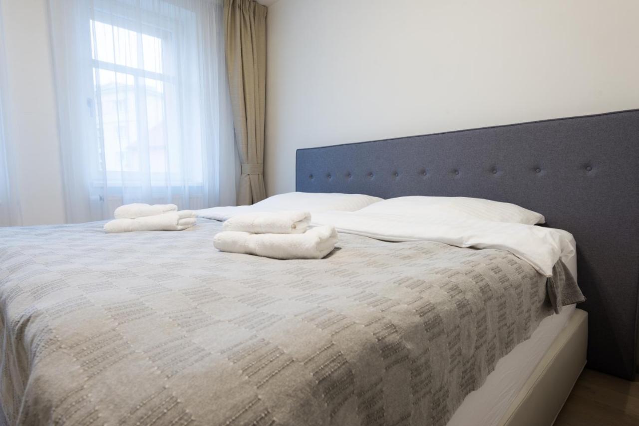 Spa Apartments Bulharska 카를로비바리 외부 사진
