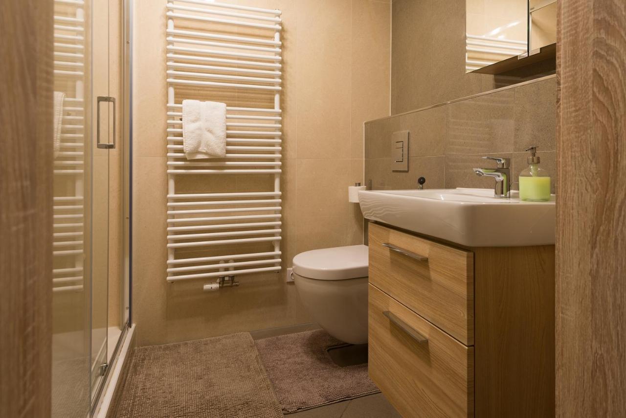 Spa Apartments Bulharska 카를로비바리 외부 사진