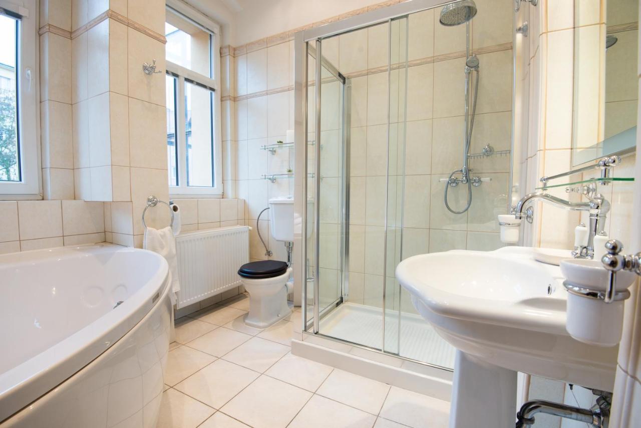 Spa Apartments Bulharska 카를로비바리 외부 사진